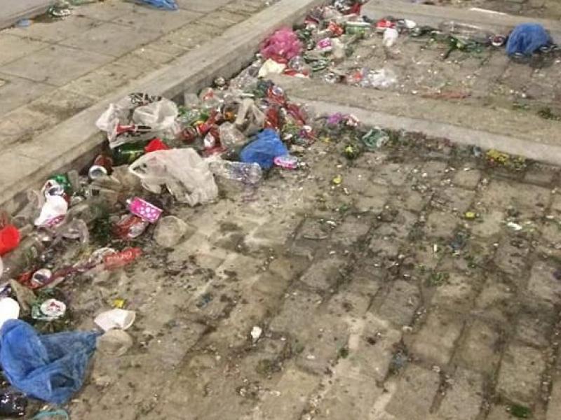 "Βυθίστηκε" από τα σκουπίδια η Θεσσαλονίκη