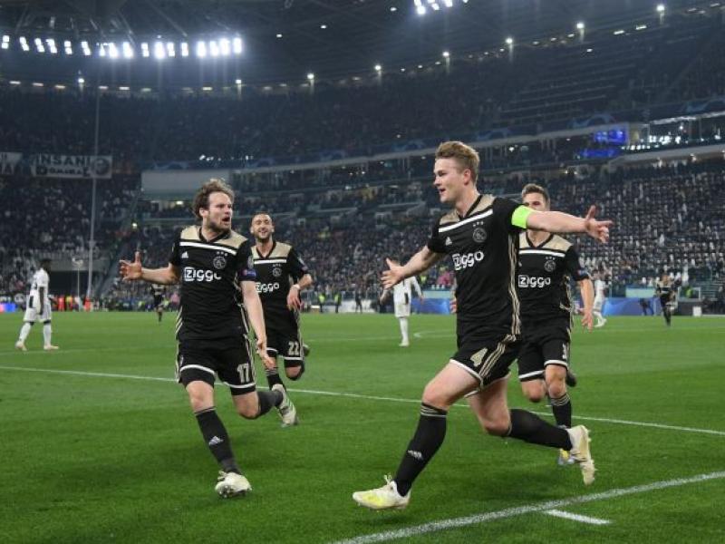 Εντυπωσιακή πρόκριση του Ajax