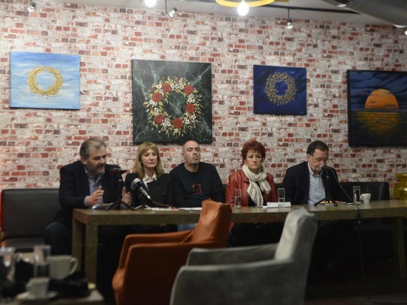 ΛΑΕ ΚΟΜΜΑ ΠΕΙΡΑΤΩΝ