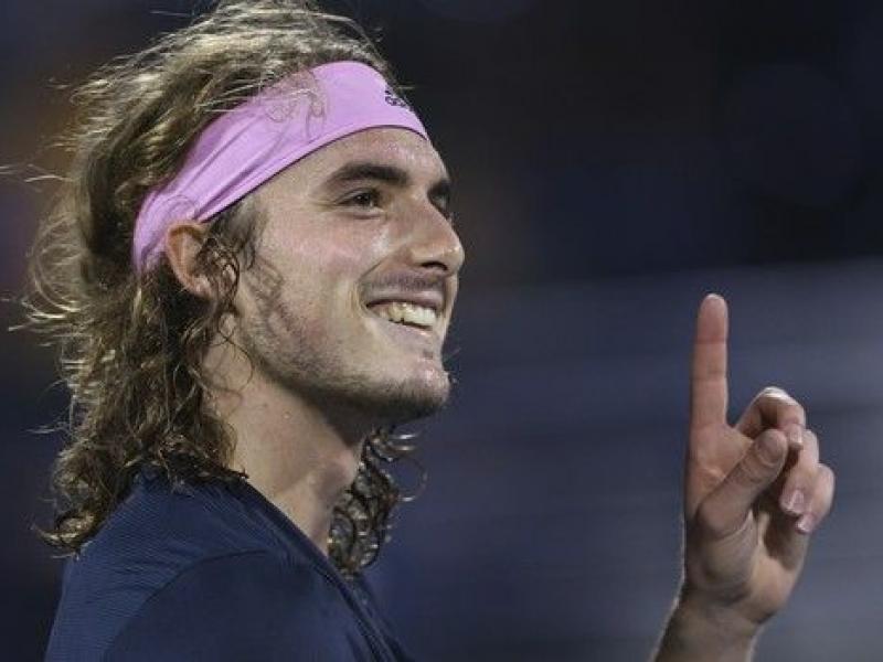 tsitsipas_1042016.jpg