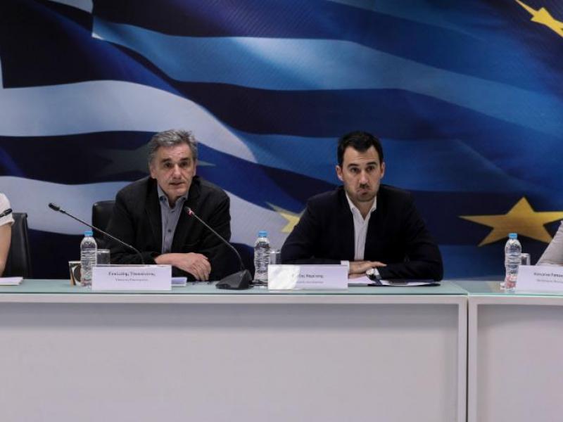 tsakalotos-axtsioglou-xaritsis-papanatsiou.jpg