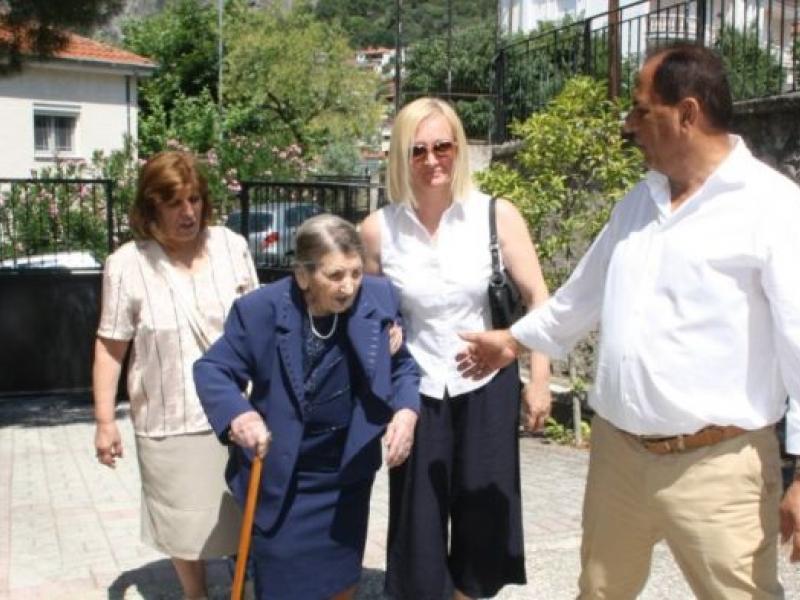 Ψηφοφόρος ετών 101