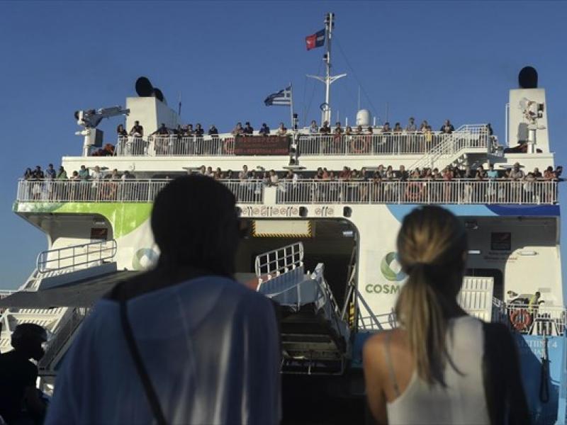 Αυξημένη η κίνηση στα λιμάνια