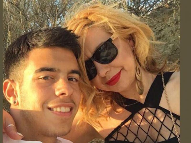 mana gios epanepistimio