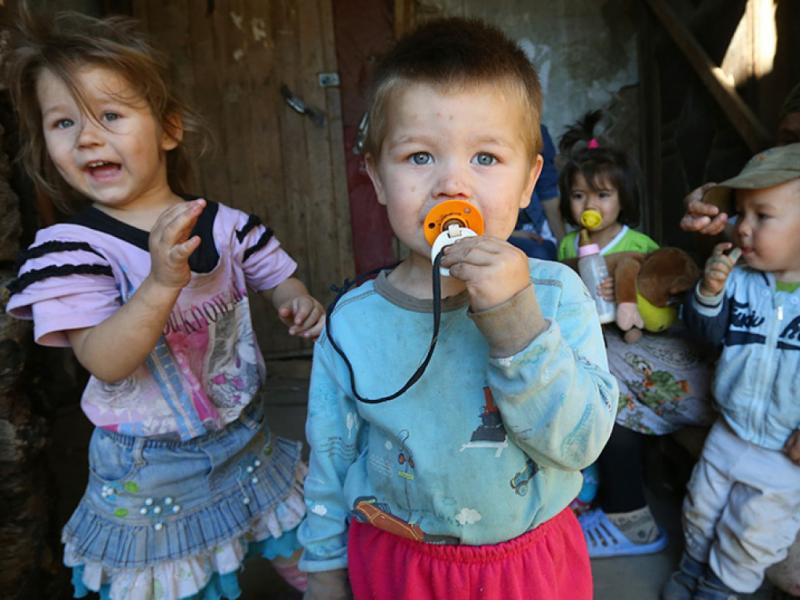 paidia rossia ftvxeia