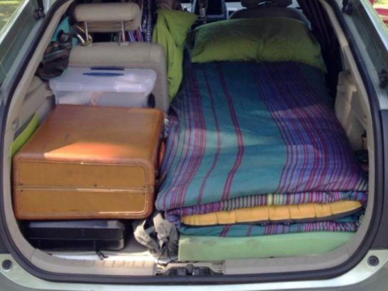 αυτοκίνητο καθηγήτρια Χίος κοιμάται στο αυτοκίνητο