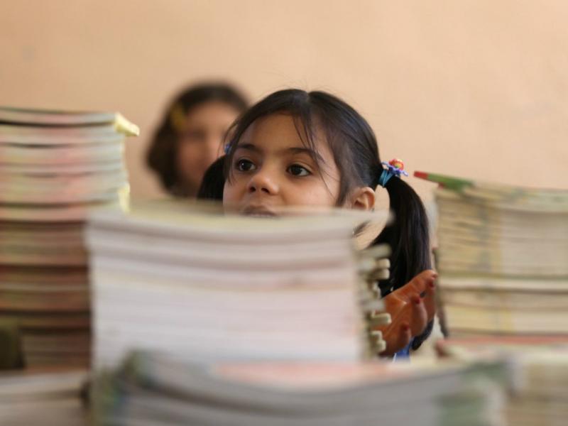 μαθήτριες βιβλία σχολική τάξη