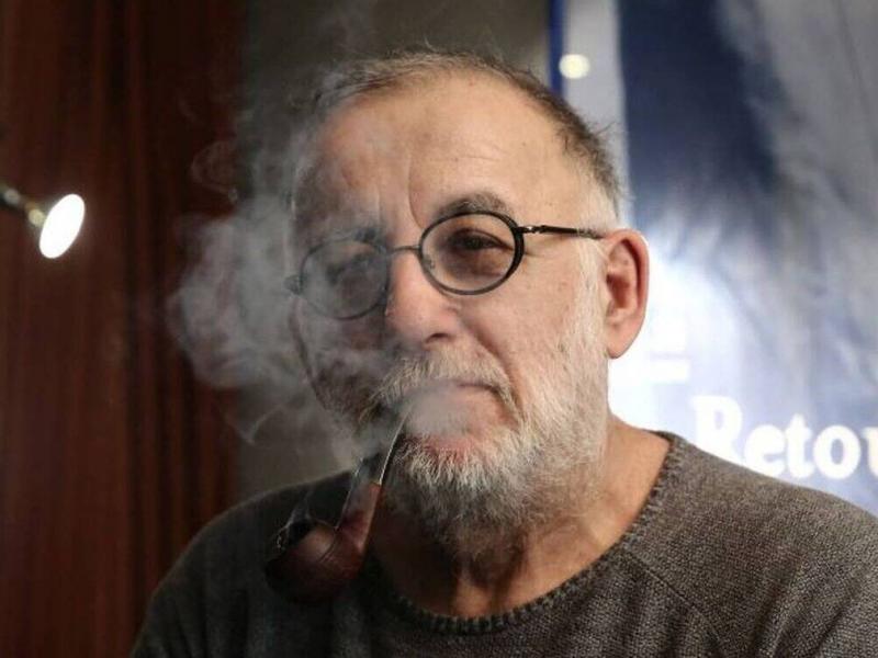 mikroutsikos