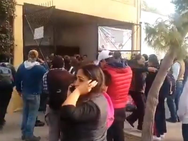 mexico sxoleio pyrovolismoi