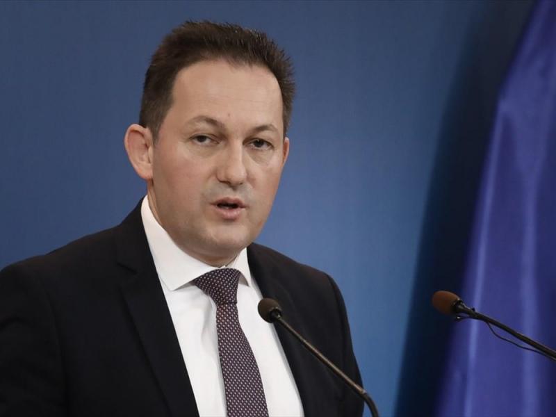 Στ. Πέτσας: Πρώτα θα ανοίξουν καταστήματα και κομμωτήρια, μετά τα σχολεία