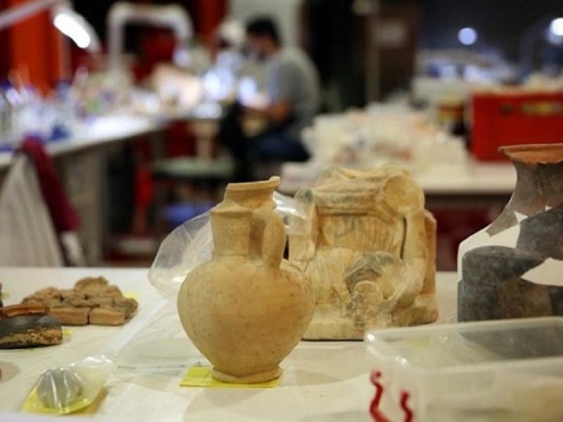 arxaia metro peiraias