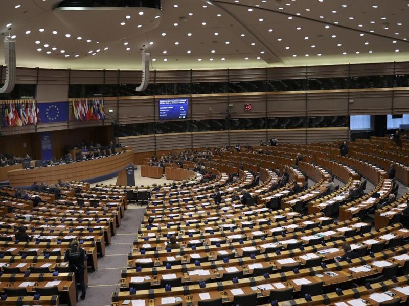 «Σχολεία Πρέσβεις του Ευρωπαϊκού Κοινοβουλίου»: Δηλώσεις συμμετοχής στο πρόγραμμα του υπ. Παιδείας