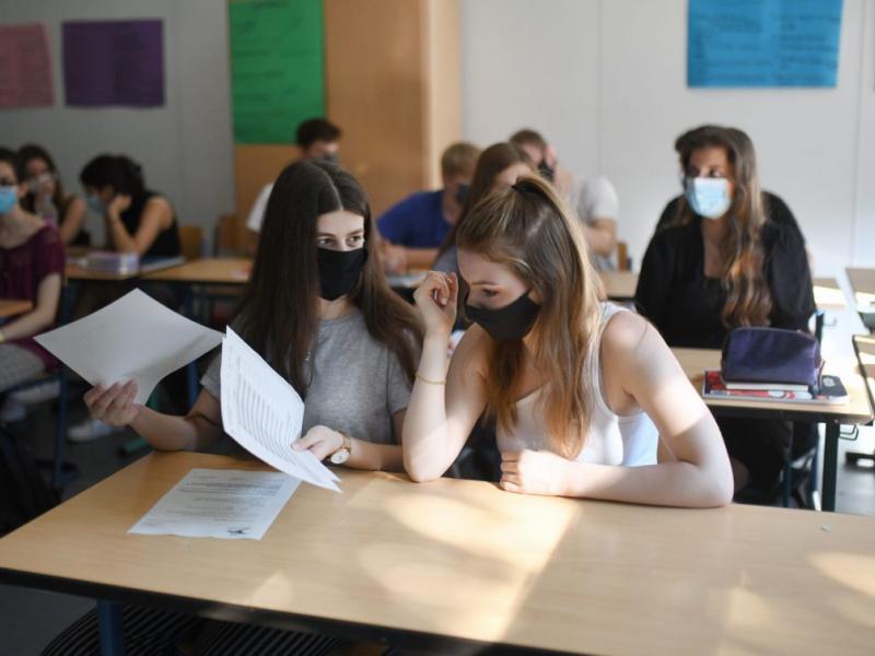 Μάσκες στα σχολεία
