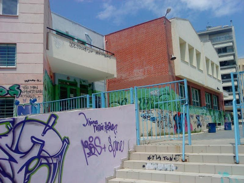 Καταγγελία: «Ντου» της ομάδας Δίας σε σχολείο για προσαγωγή προσφύγων μαθητών