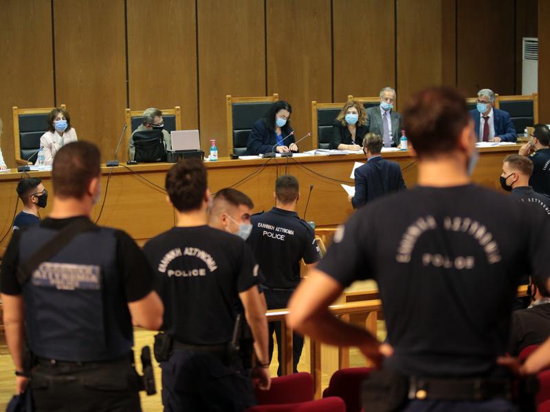 xrisi avgi dikastirio