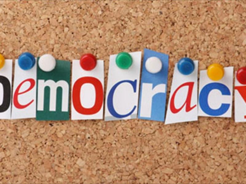 dimokratia.jpg