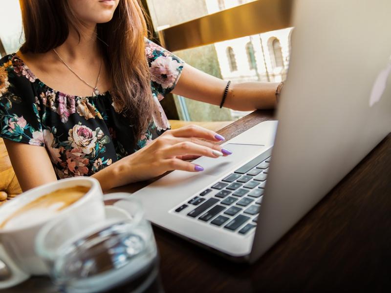 Επίδομα 400€ σε επιστήμονες: Πότε ανοίγει η πλατφόρμα