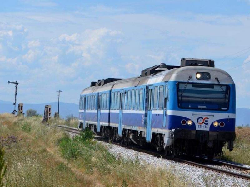treno volos