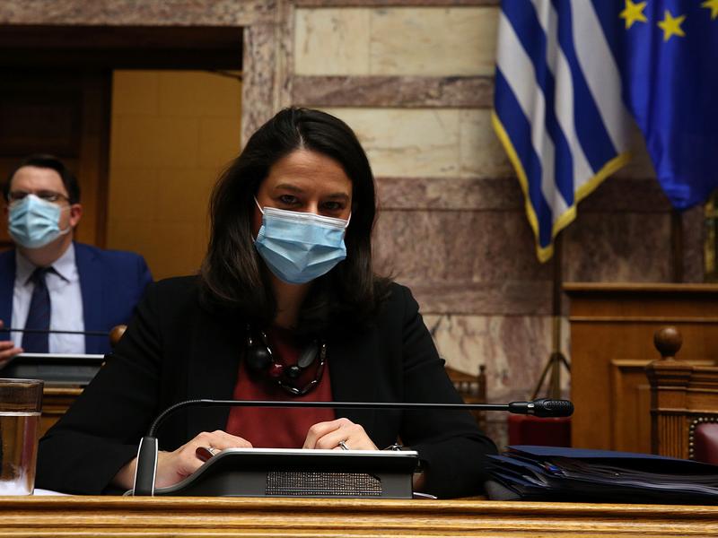 Κεραμέως: Πέταξαν τρικάκια στο πολιτικό γραφείο της