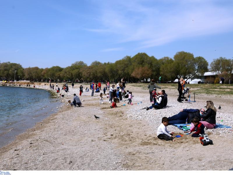 faliro-paralia-kosmos