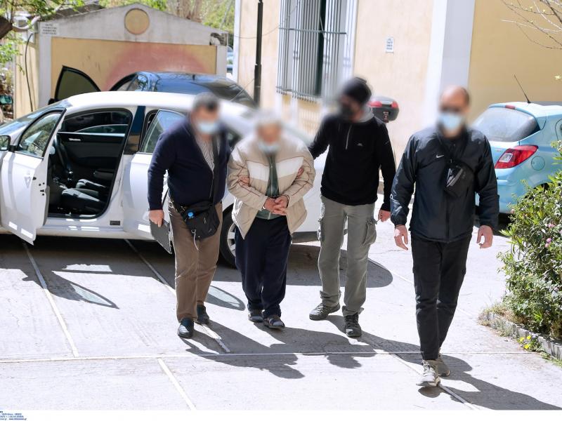 Στον ανακριτή ο 76χρονος για τη δολοφονία στο Κορωπί