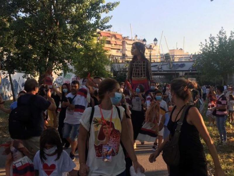 amal larisa epeisodia