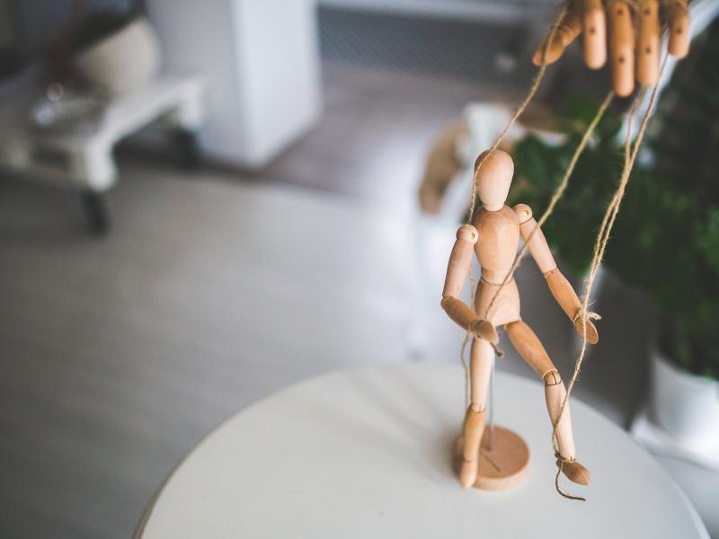 Μαριονέτες