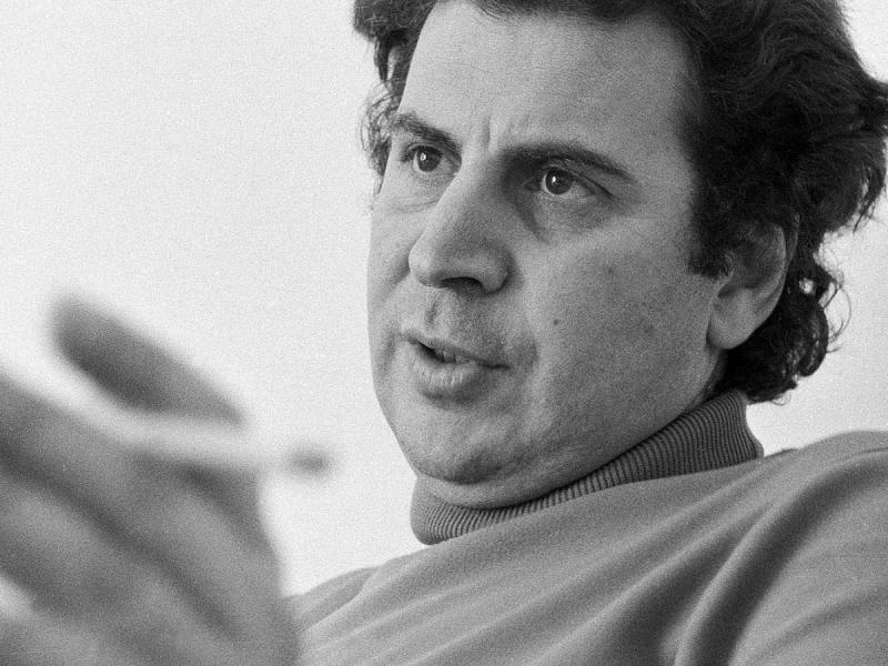 mikis-theodorakis