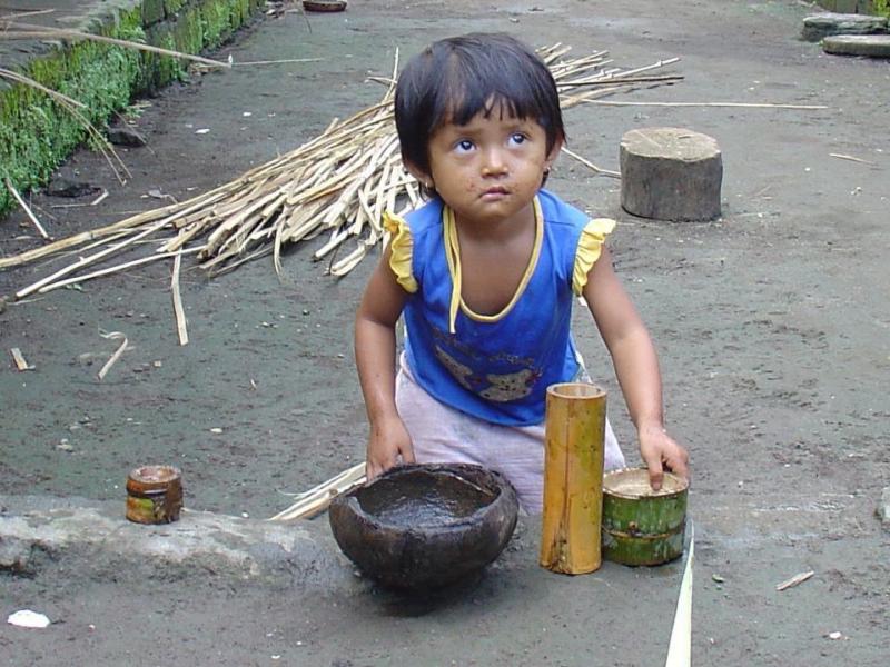 indonesian-kid-playing.jpeg