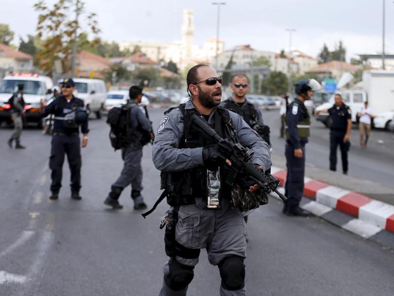 israel-police-officer-jerusalem-stabbing-10-october2015.jpg