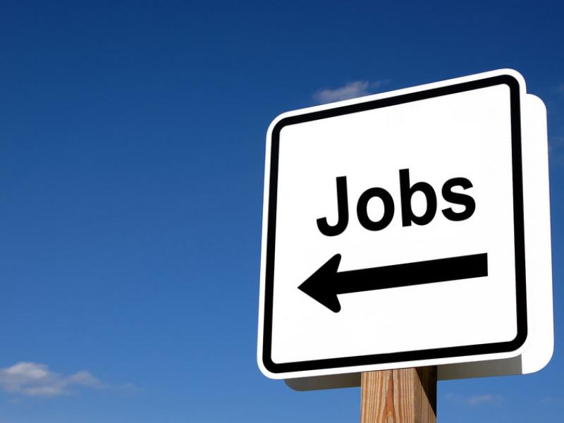 jobs-sign-blue-sky_0.jpg