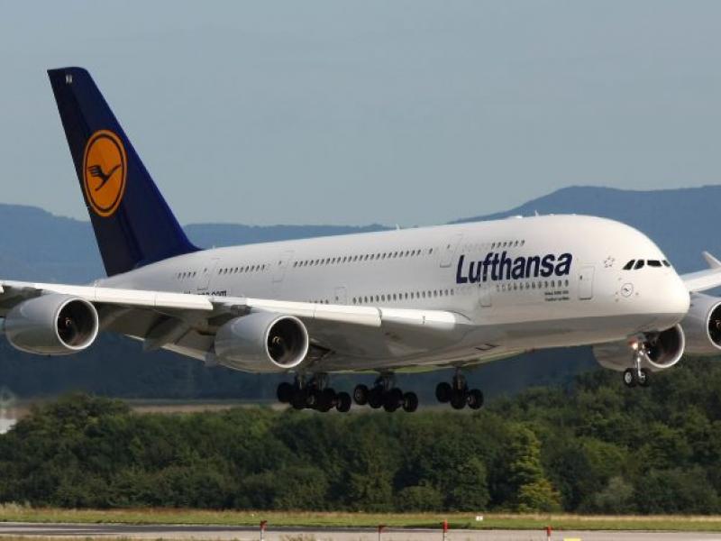 lufthansa_2.jpg