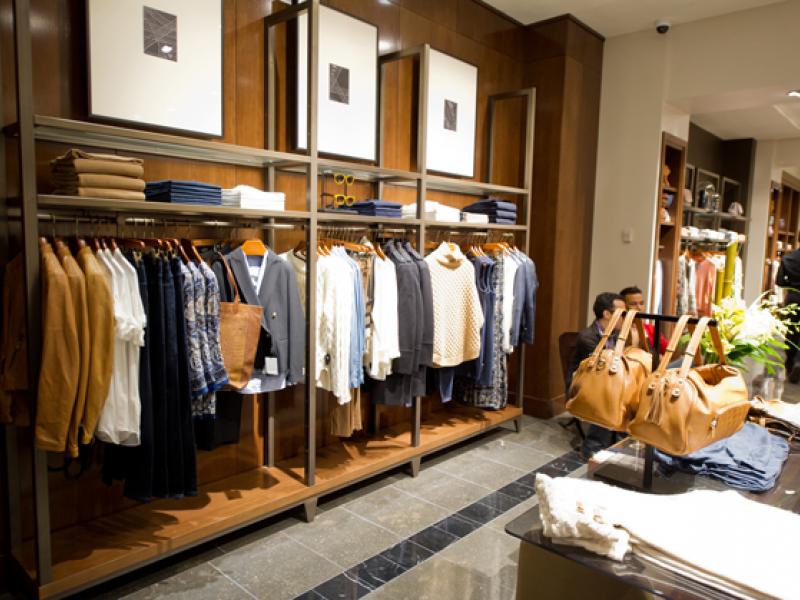 massimo-dutti-store-opening-august-29-2012-3202-630.jpg