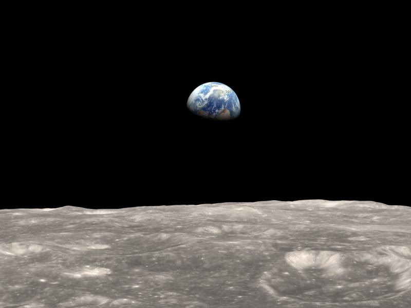 moon_and_earth_lroearthrise_frame_0.jpg