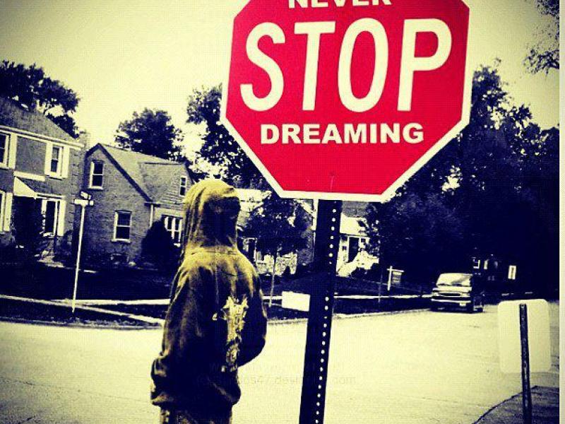 neverstopdream.jpg