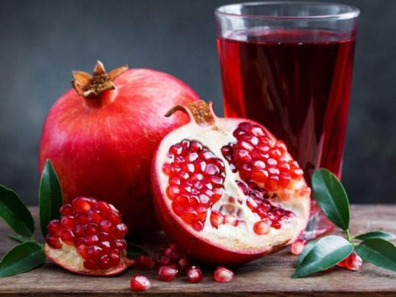 nor_pomegranate_juice-thumb-large-696x435.jpg