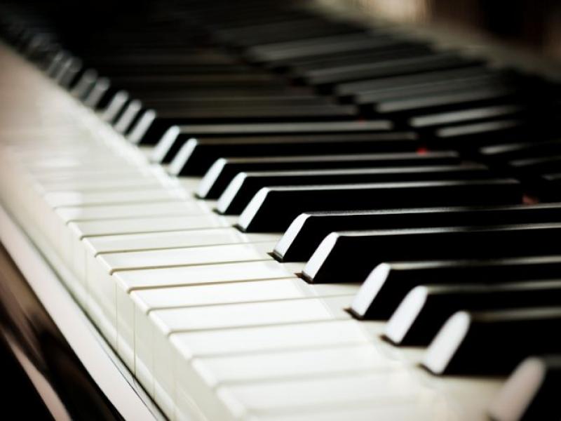 piano-750x500_1.jpg