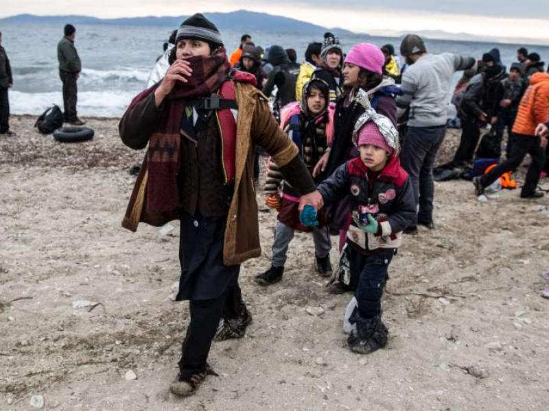 syrian-refugees-lesvos.jpg