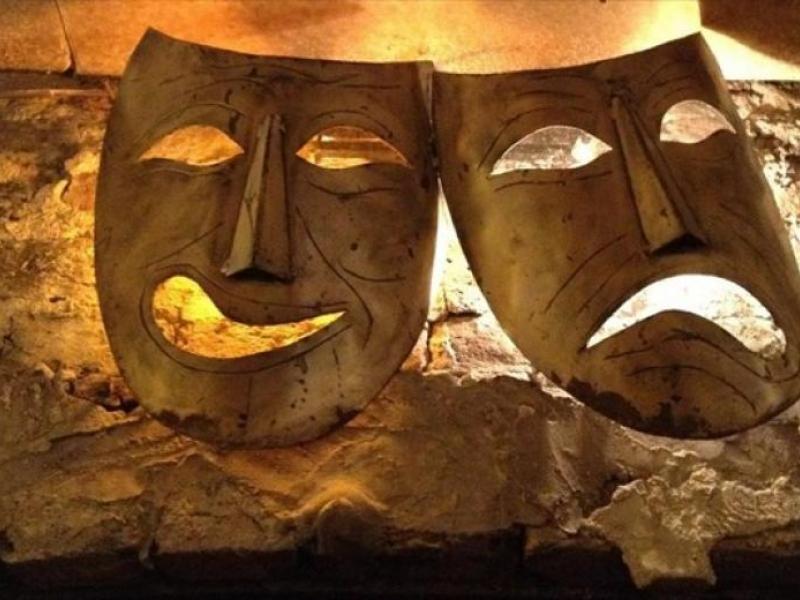 theatro-ithopoioi-maskes.jpg
