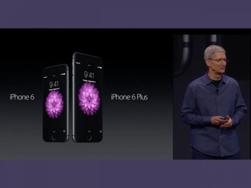 tim-cook-with-iphone-6.jpg