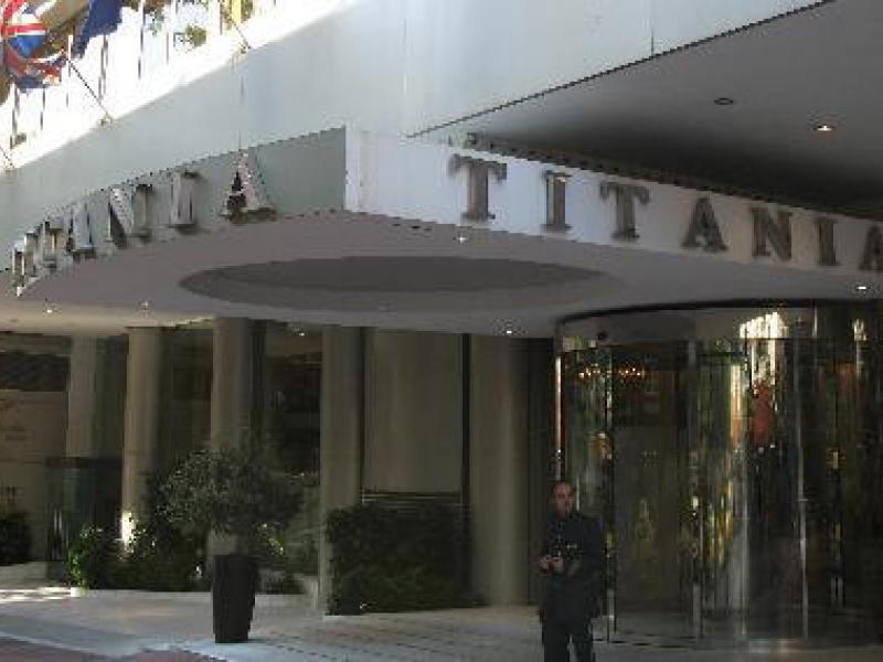 titania-hotel_f.jpg