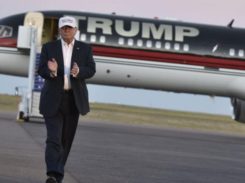 trump-airplane.jpg