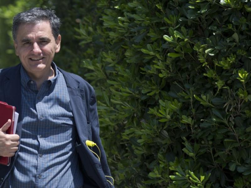 tsakalotos-2-1021.jpg