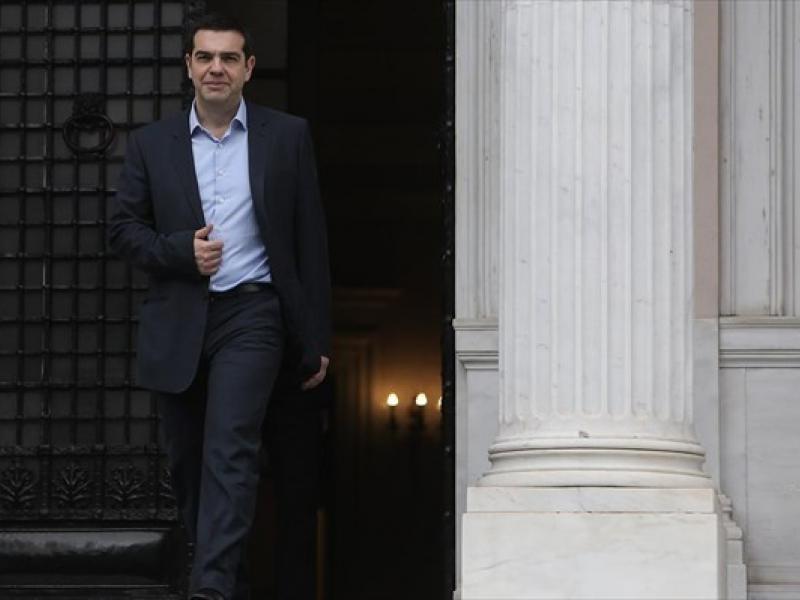 tsipras-maksimou.jpg