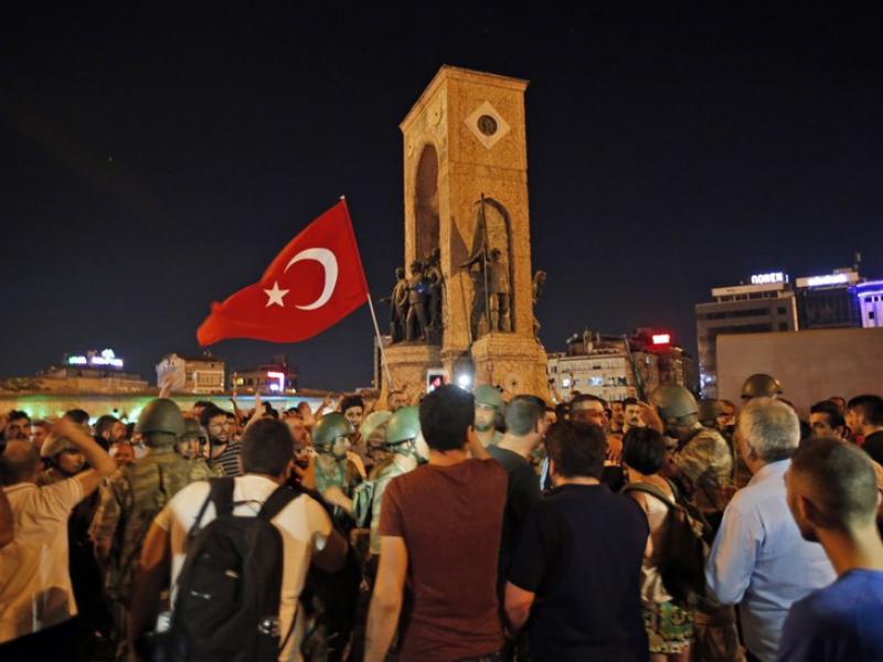 turkey-military-coup_kuma-4.jpg