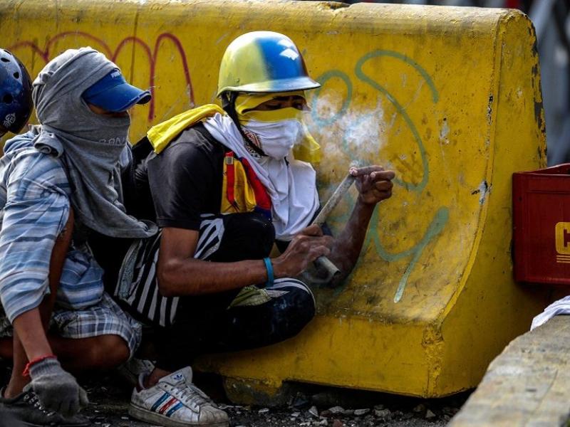 venezuela-crisis-1021x575_1.jpg