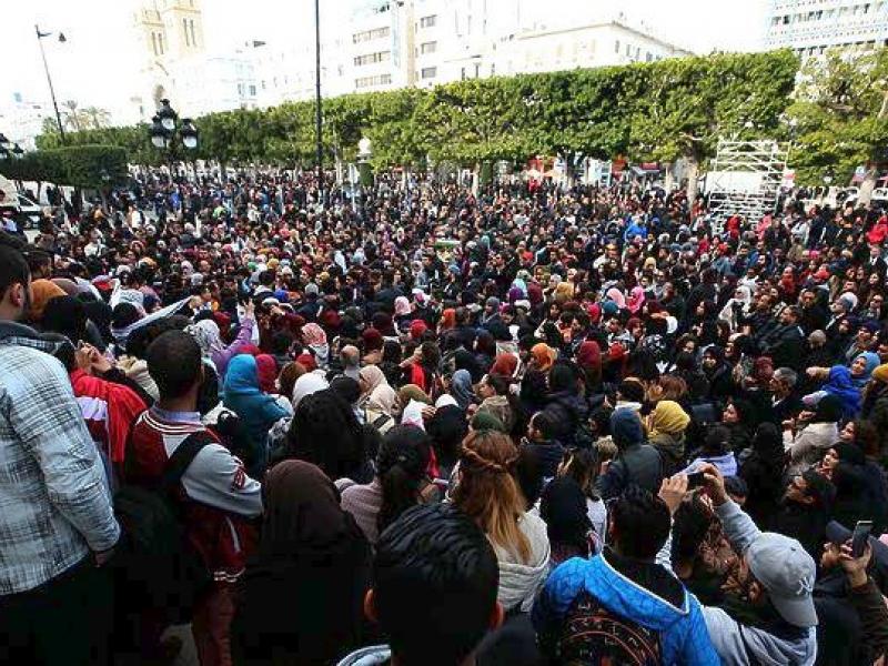 w11-62424tunisiaprotest2.jpg