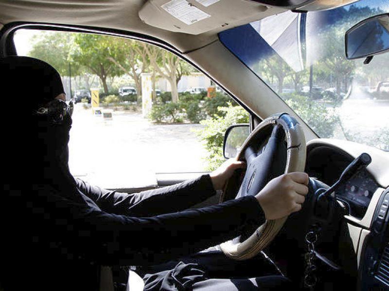 w27-63306saudiarabiawomendriving.jpg