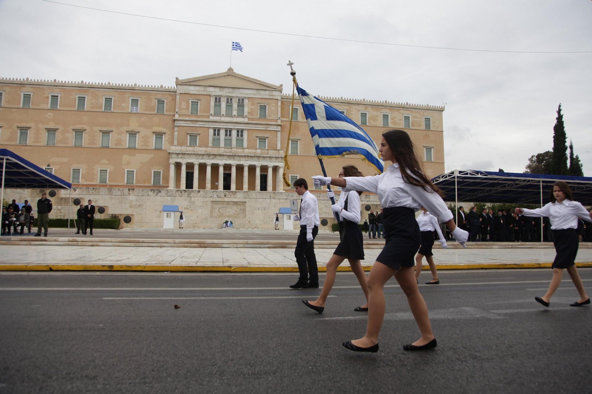 Σχολείο, σημαιοφόροι και κοινωνική μάθηση