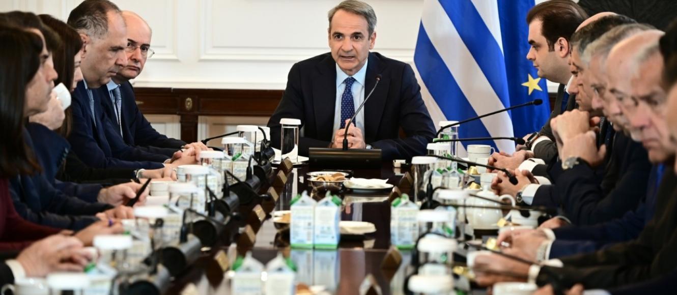 ο Κυριάκος Μητσοτάκης κατά την εισαγωγική του τοποθέτηση στο πρώτο Υπουργικό Συμβούλιο